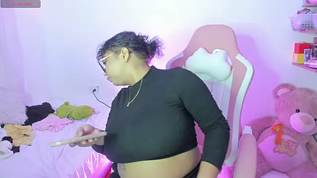 Snapshot of im_angels77 chatting on 10.15.25 im angels77 online show from 10.15.25