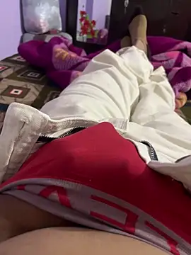 sexyboy09 online show from 12.22.25