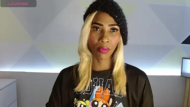 NatashaDormat online show from 12.21.24