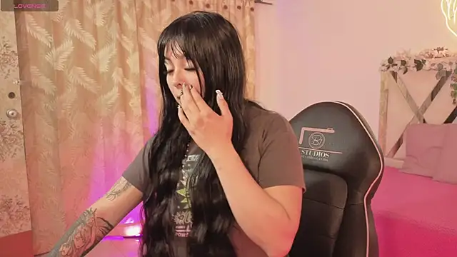 hina tay online show from 03.25.26