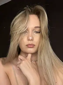 Alisa Rise online show from 02.13.25