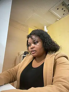 Curveysinaa online show from 03.03.25