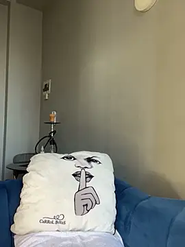 Curveysinaa online show from 02.26.26