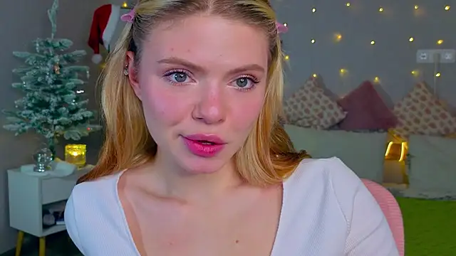 Red  Candy online show from 01.07.26