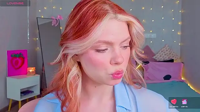 Red  Candy online show from 02.12.26