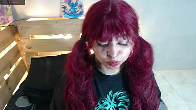 Bitsy Messy online show from 11.29.25