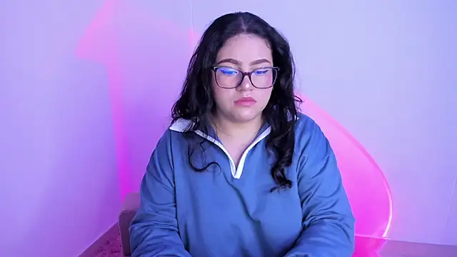 Snapshot of im_mei chatting on 09.21.25 im mei online show from 09.21.25