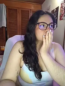 Snapshot of im_mei chatting on 12.02.25 im mei online show from 12.02.25