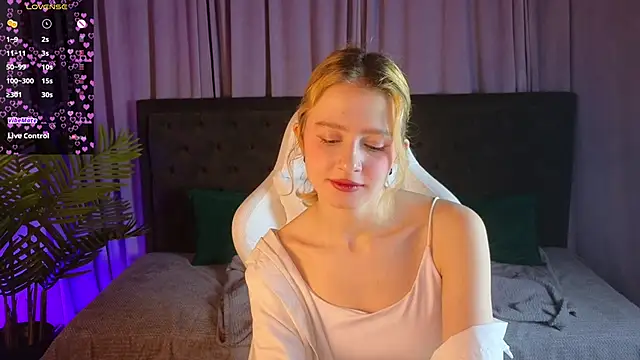 jenny bunny  online show from 03.07.25