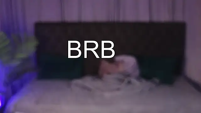 jenny bunny  online show from 03.08.25