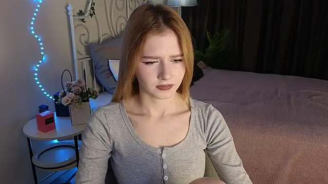 jenny bunny  online show from 10.08.25