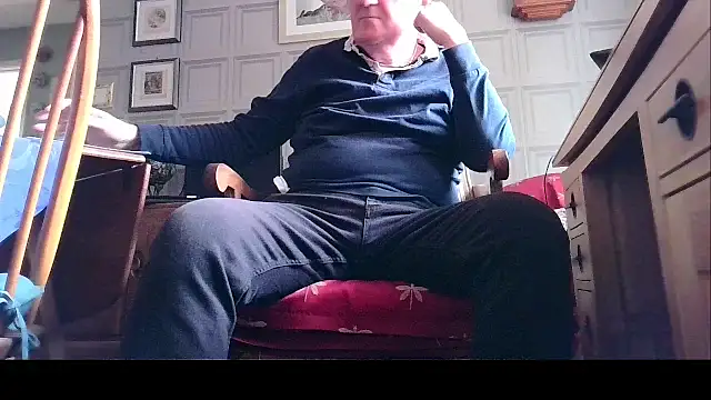 Adamdaddybear online show from 03.22.25