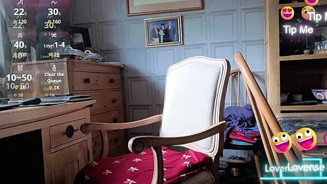 Adamdaddybear online show from 09.26.25