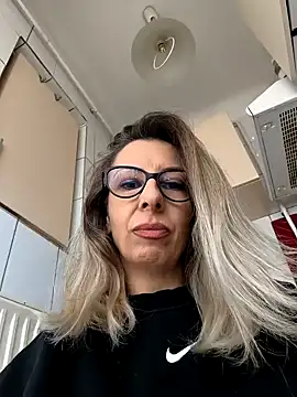 SukyGirl online show from 03.04.25