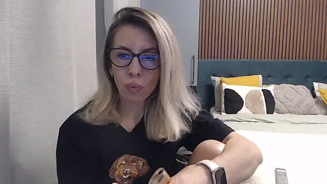 SukyGirl online show from 03.06.25