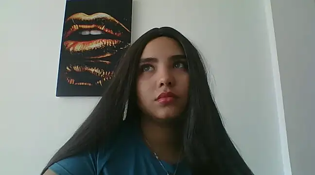 Snapshot of Miapeyton chatting on 12.02.24 Miapeyton online show from 12.02.24