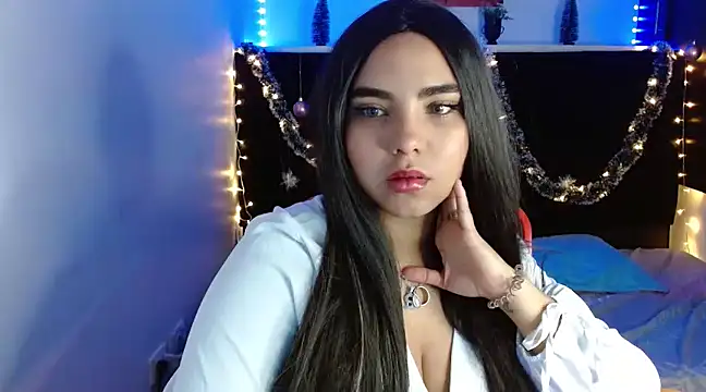 Snapshot of Miapeyton chatting on 12.07.24 Miapeyton online show from 12.07.24