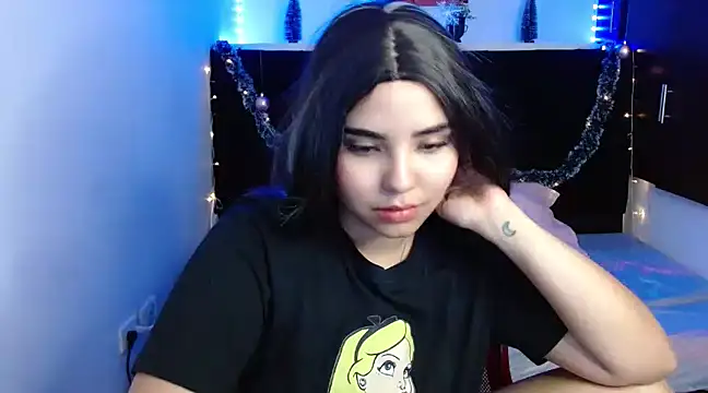 Snapshot of Miapeyton chatting on 12.30.24 Miapeyton online show from 12.30.24