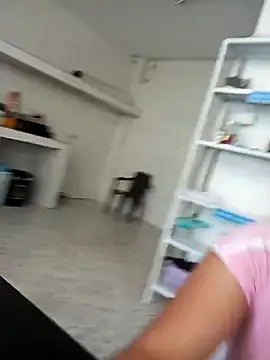 Snapshot of Sara_Brownx chatting on 02.15.25 Sara Brownx online show from 02.15.25