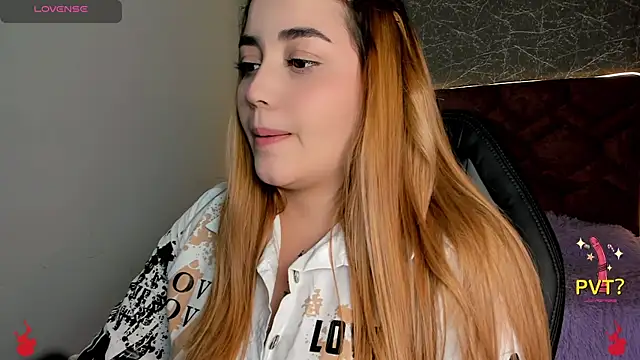 Lucia star   online show from 02.04.25