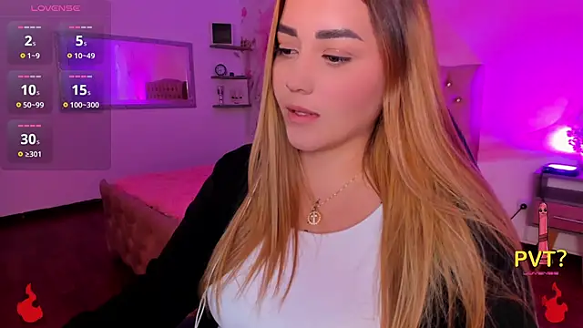 Lucia star   online show from 03.11.25