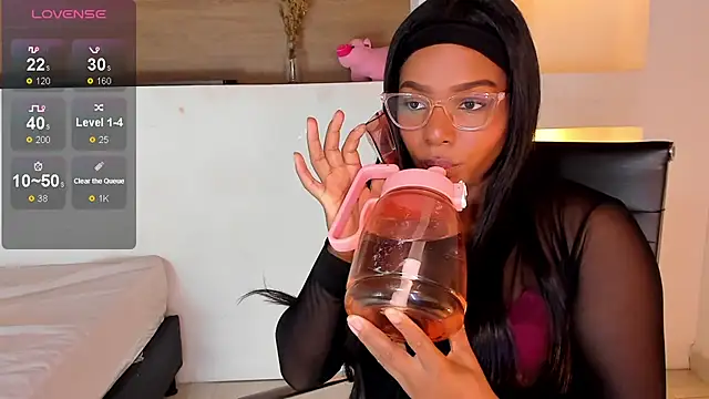 IvyBliss8 online show from 01.15.25