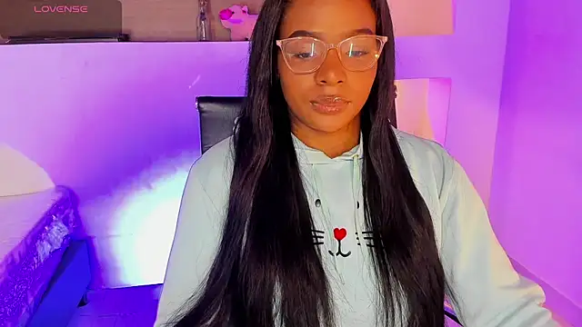 IvyBliss8 online show from 01.30.25