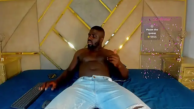 Latrellx7 online show from 10.23.25