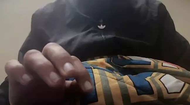 Snapshot of SexMachine1069 chatting on 02.13.25 SexMachine1069 online show from 02.13.25