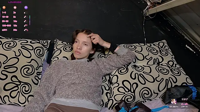 sweetdam12 online show from 10.31.25