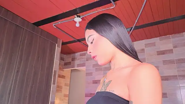 Snapshot of Dolcee_zoe chatting on 02.18.26 Dolcee zoe online show from 02.18.26