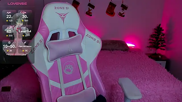 Snapshot of Doris_Scott chatting on 12.26.24 Doris Scott online show from 12.26.24