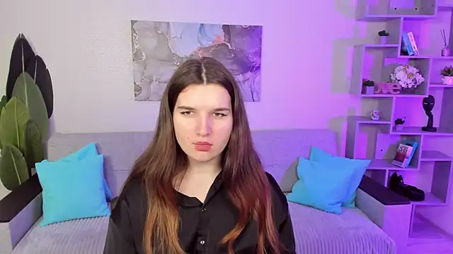 BonneyLove online show from 09.15.25