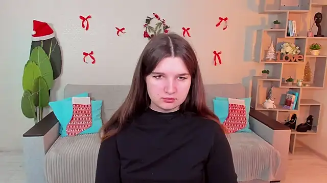 BonneyLove online show from 12.16.25