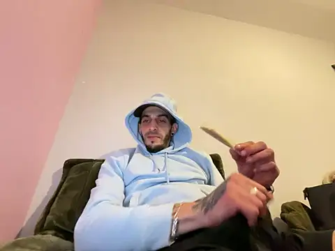 Rebeu313 online show from 03.06.26