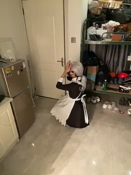 Snapshot of AwakeSubtitle chatting on 09.20.25 AwakeSubtitle online show from 09.20.25