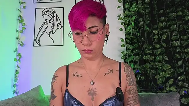 MiaMorgan  online show from 01.19.26