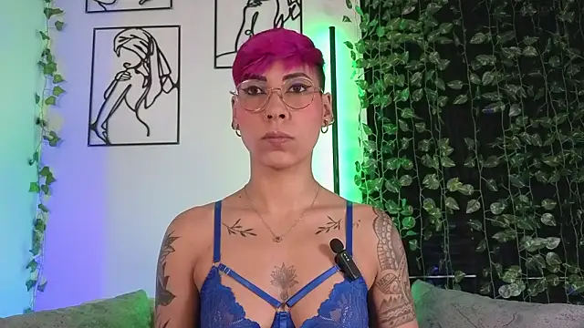 MiaMorgan  online show from 02.21.26