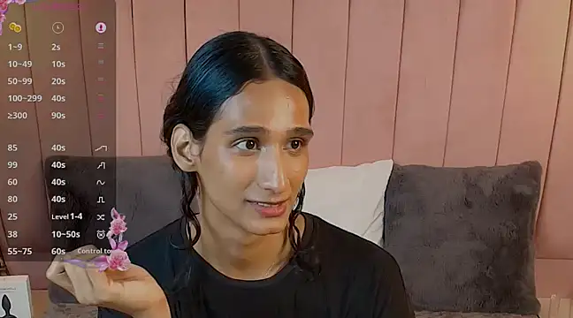 skyyfoxpraga online show from 01.20.25