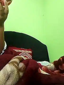 Snapshot of Taniya07 chatting on 01.05.25 Taniya07 online show from 01.05.25