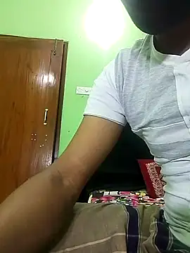 Snapshot of Taniya07 chatting on 03.07.25 Taniya07 online show from 03.07.25