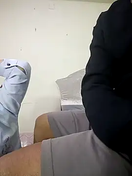 Snapshot of Taniya07 chatting on 11.27.25 Taniya07 online show from 11.27.25