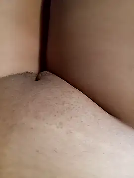 Khaleyssi online show from 12.26.24