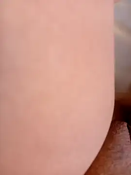 Khaleyssi online show from 03.11.25