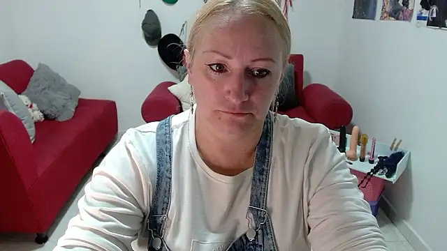 emperabigbootybigass online show from 01.15.26