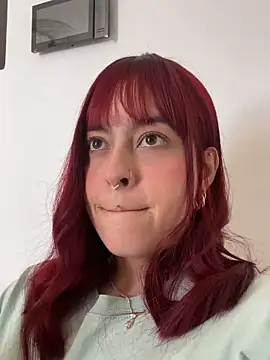 mia bonneett online show from 02.18.26