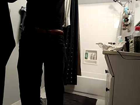 Snapshot of DevinToore chatting on 10.25.25 DevinToore online show from 10.25.25