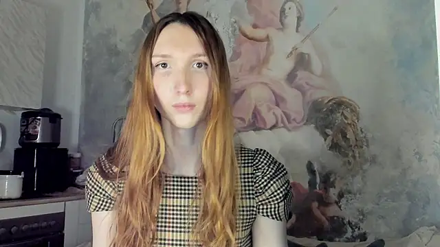 LisaIcon online show from 04.13.26