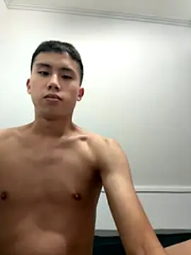 Benson18y online show from 10.25.25