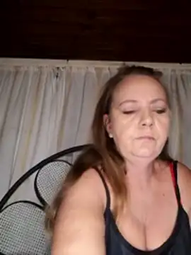 Kimmyb777 online show from 04.18.26